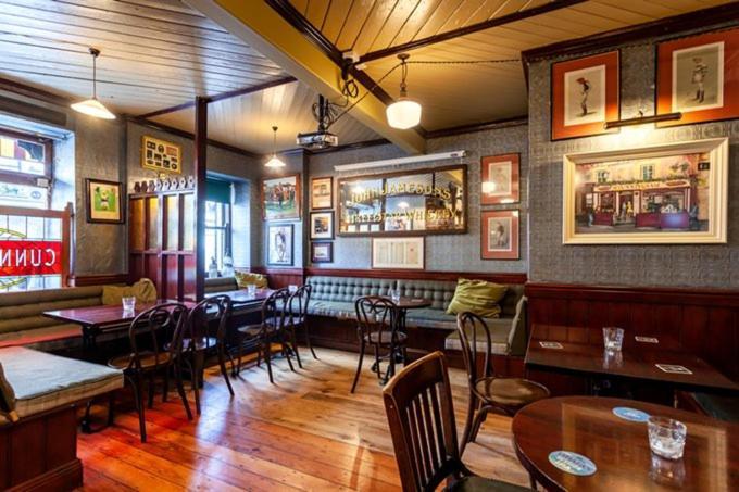 The At Cunningham's - Adults Only Kildare